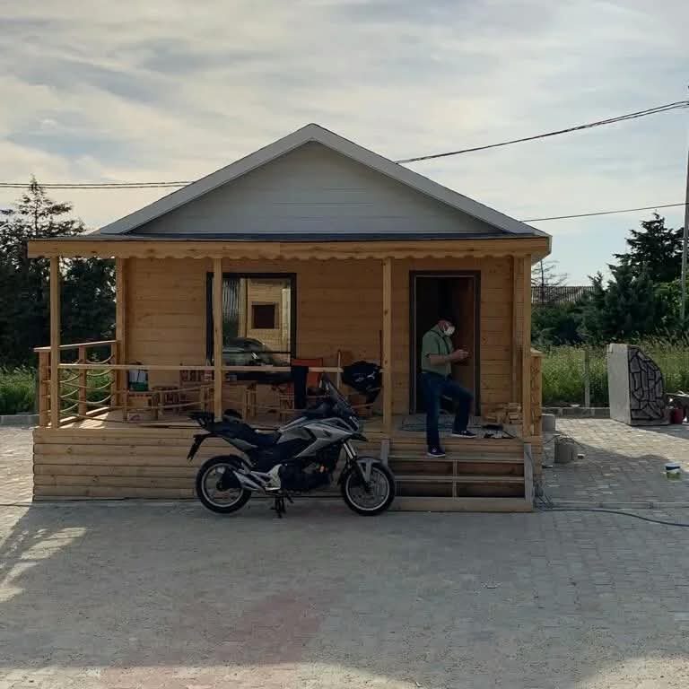 Verandalı ahşap evler